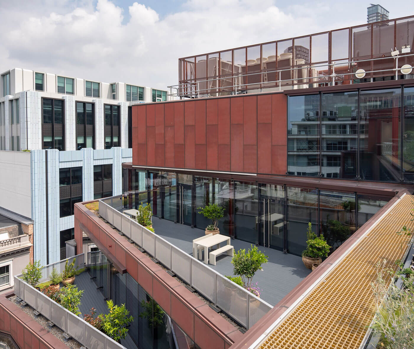 70 Wilson roof terrace area